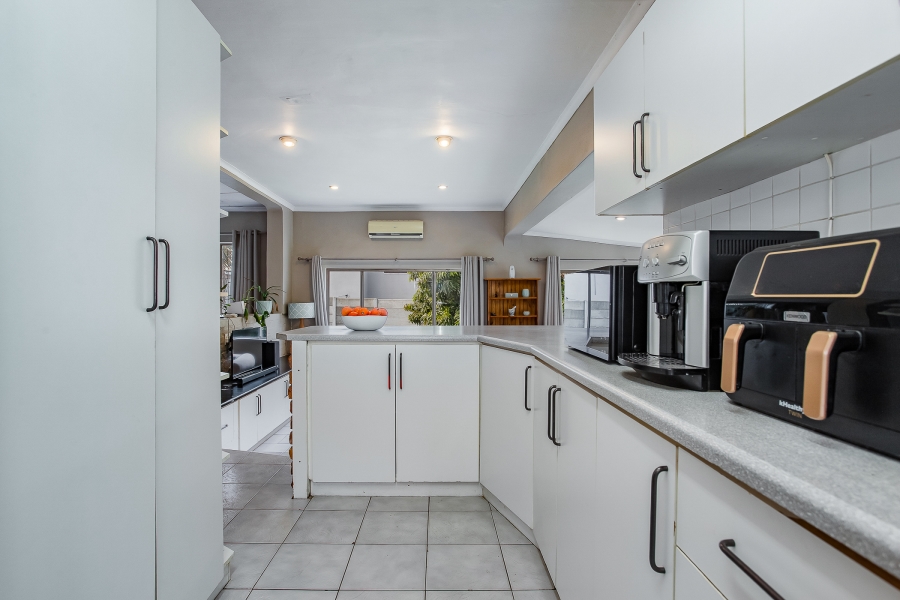 4 Bedroom Property for Sale in Paarl North Western Cape